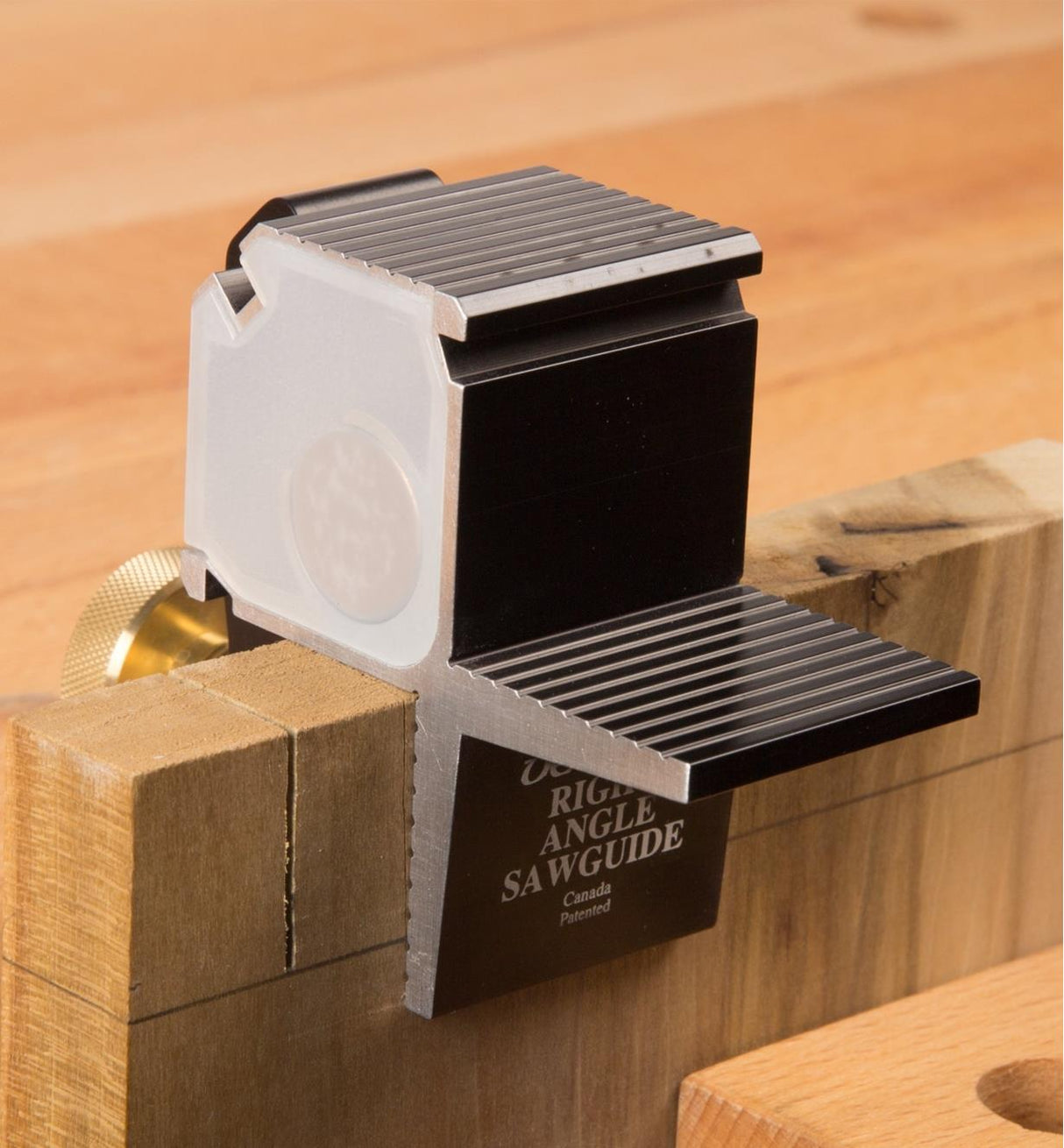 Veritas Right Angle Saw Guide