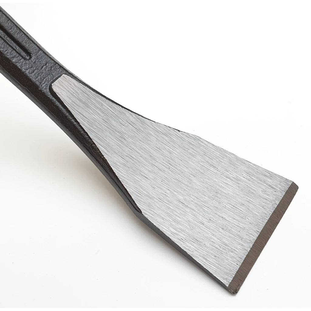 Japanese Mokuba Restorers Cats Paw Bar - Close up view of head