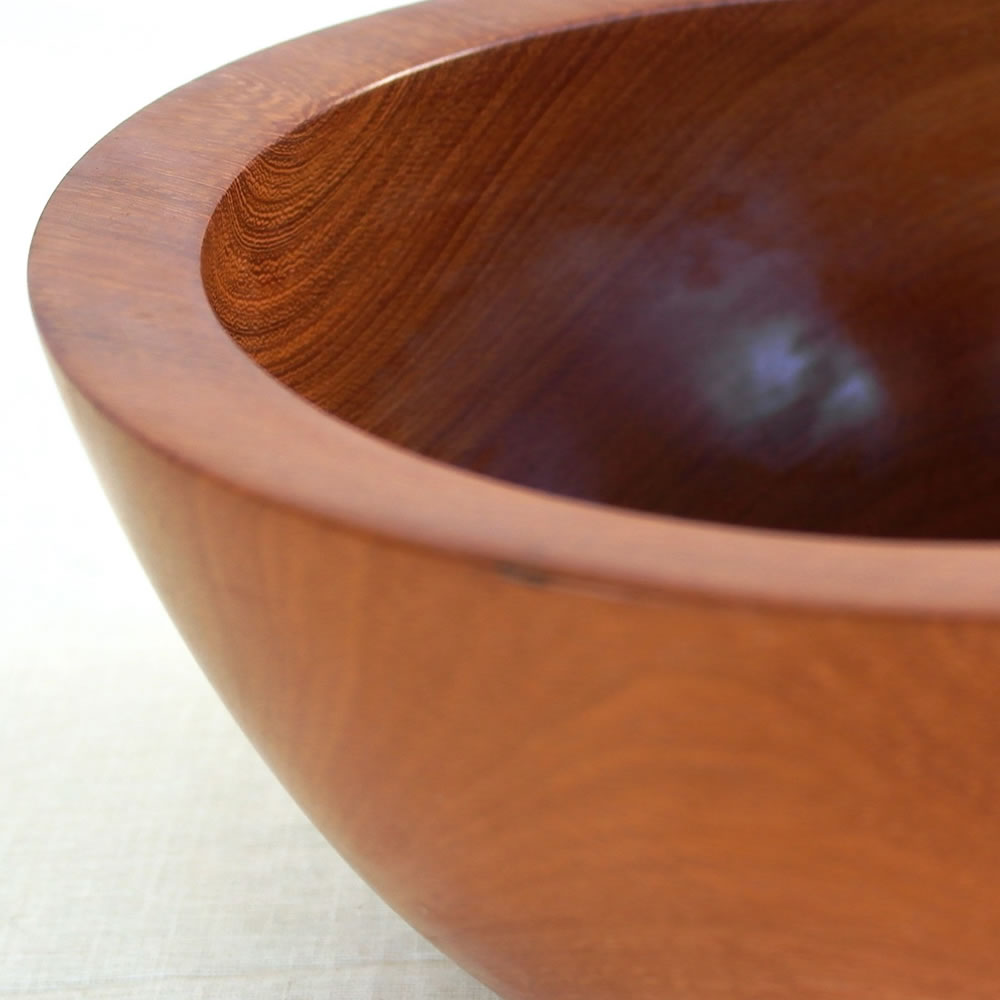 Bowl turned with Chamfuta wood