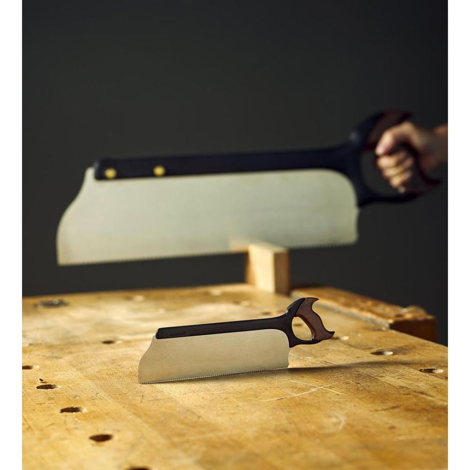 Size comparison between Veritas miniature tenon saw and full size version