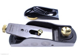 View of how the blade fits into the veritas block plane 