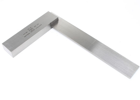 Moore and Wright Precision Engineers Try Square 400 Series