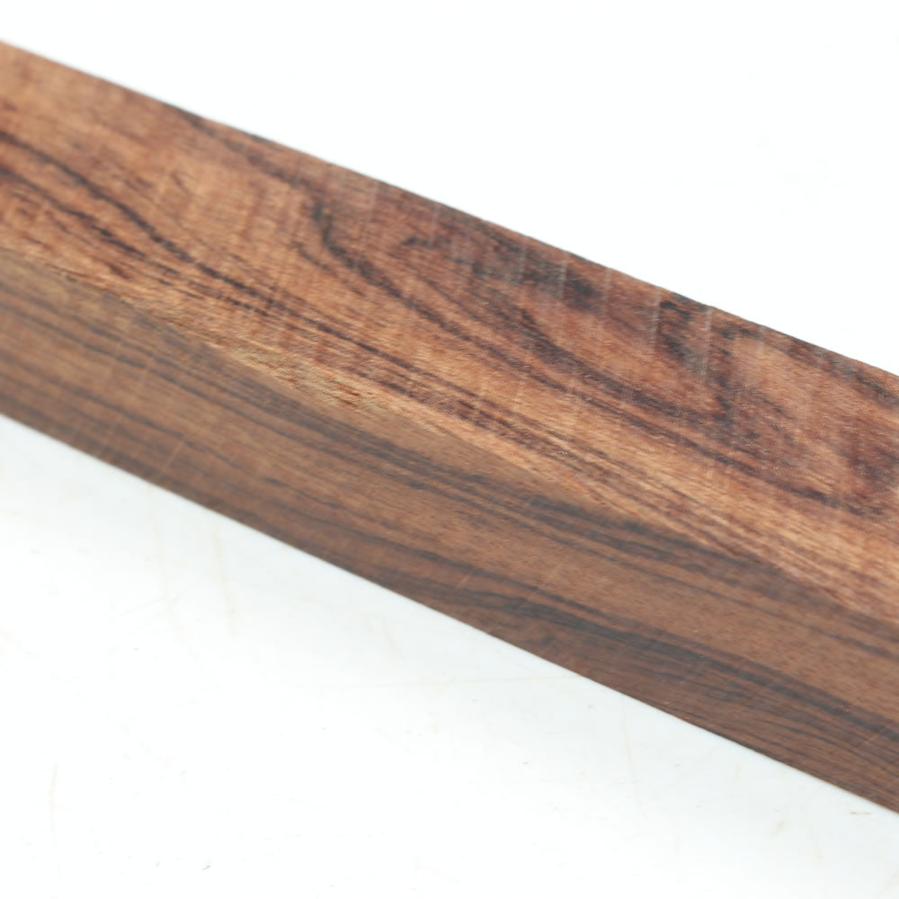 Close up of Mopane Pen Blank Grain