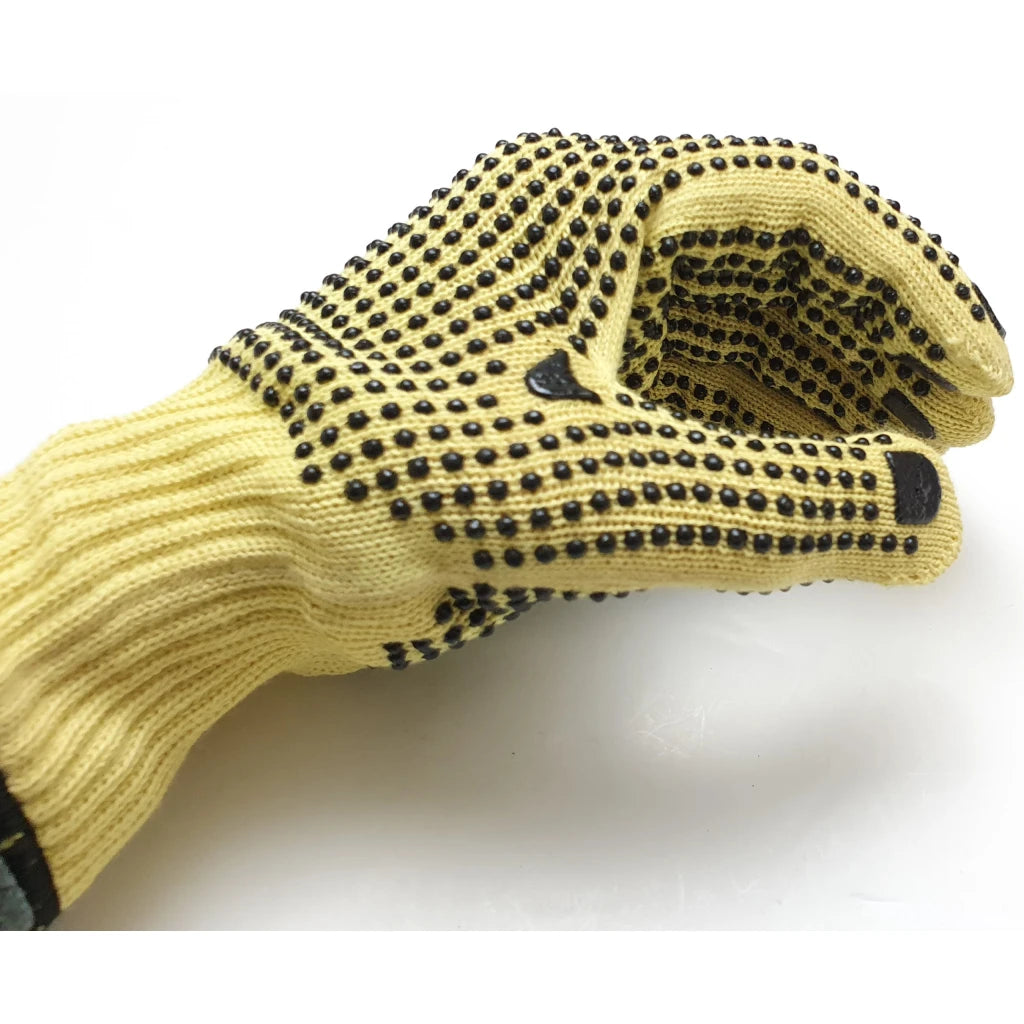 Beber Kevlar Reinforced Carvers Glove - in use