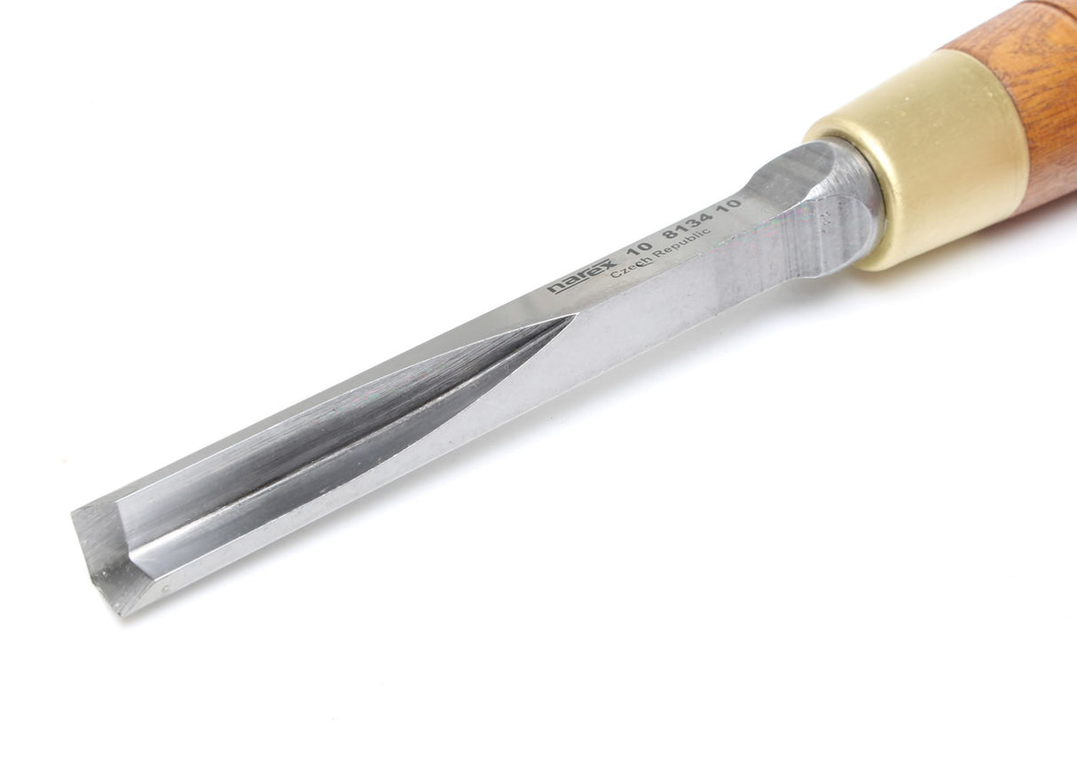 Narex Premium Corner Chisel - close up of blade