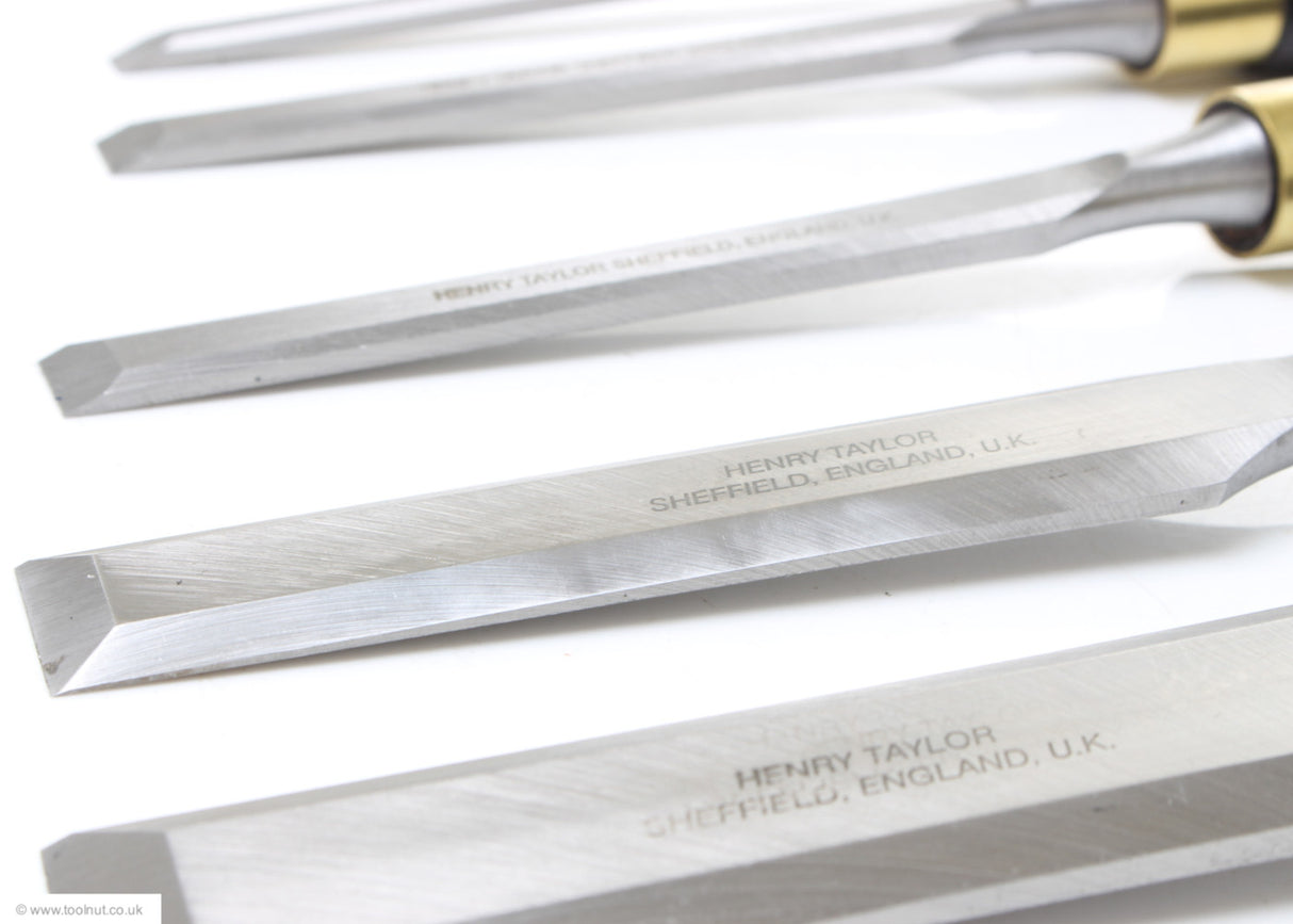 Henry Taylor Close up view of their Bevel edged blades